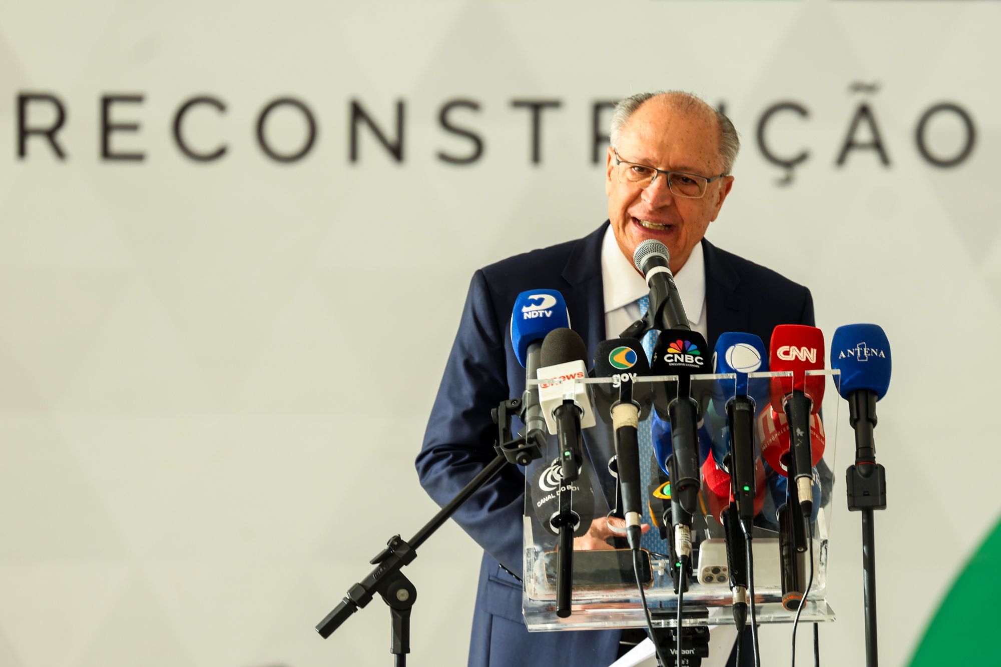 Alckmin anuncia reunião com indústria e agro sobre tarifa de Trump