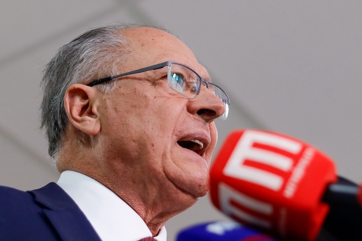 Alckmin evita falar sobre Bolsonaro: “É uma questão do Judiciário”