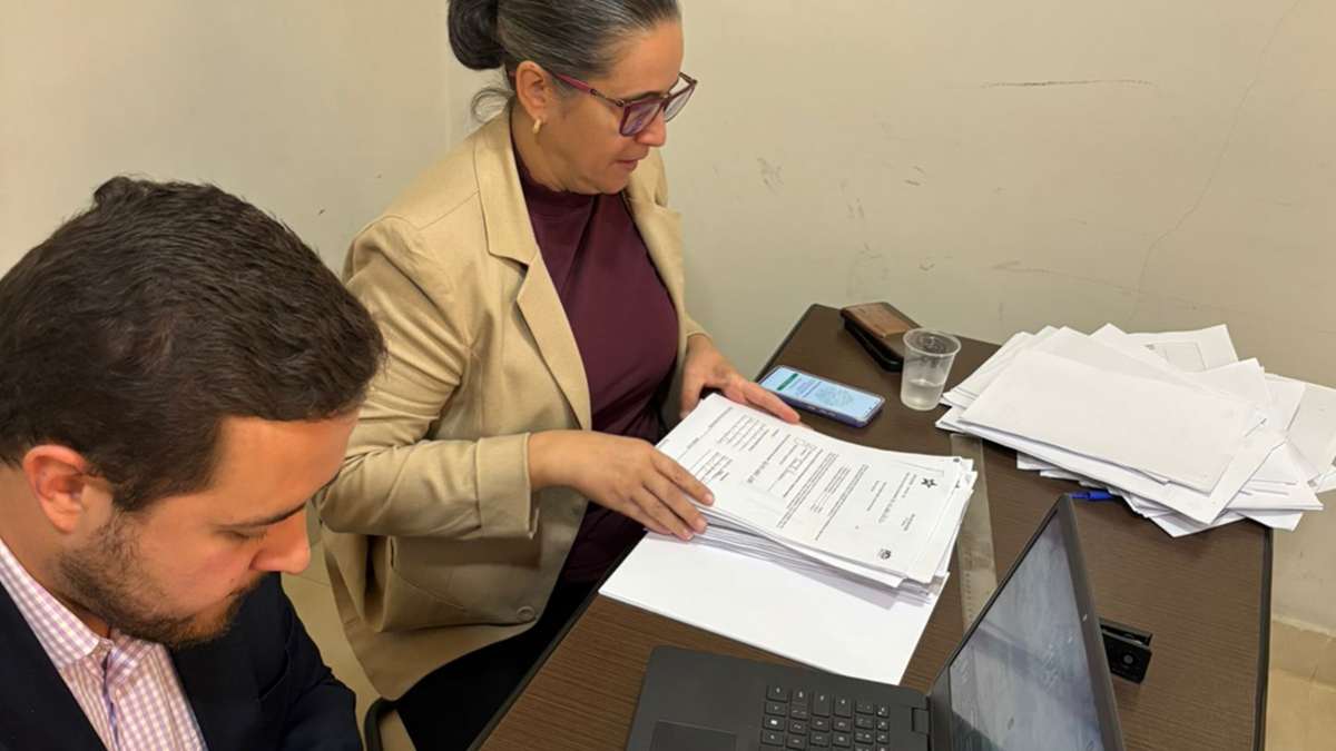 Apuração no papel atrasa resultado da eleição do PT em Goiás