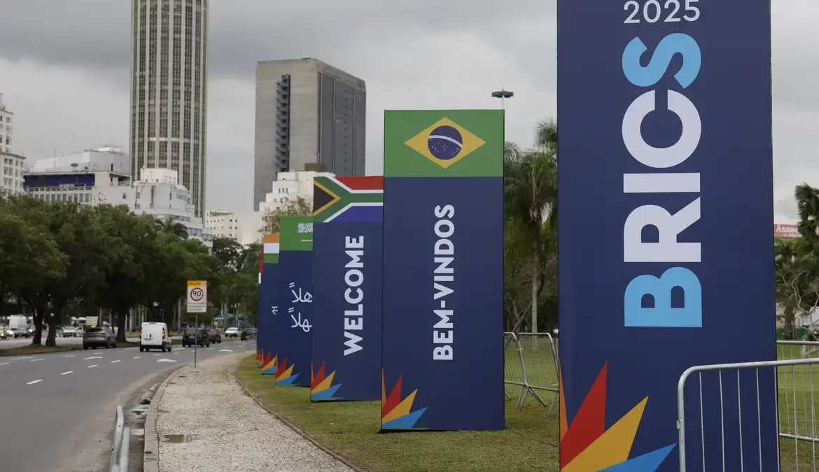 Brasil recebe 14 chefes de Estado no Rio durante cúpula do Brics
