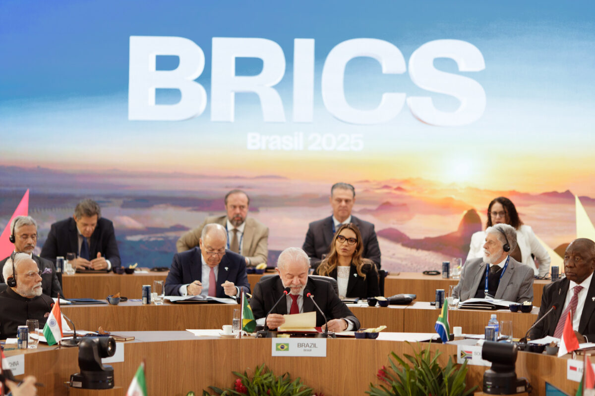 Brics: Lula critica negacionismo e cobra “justiça climática”