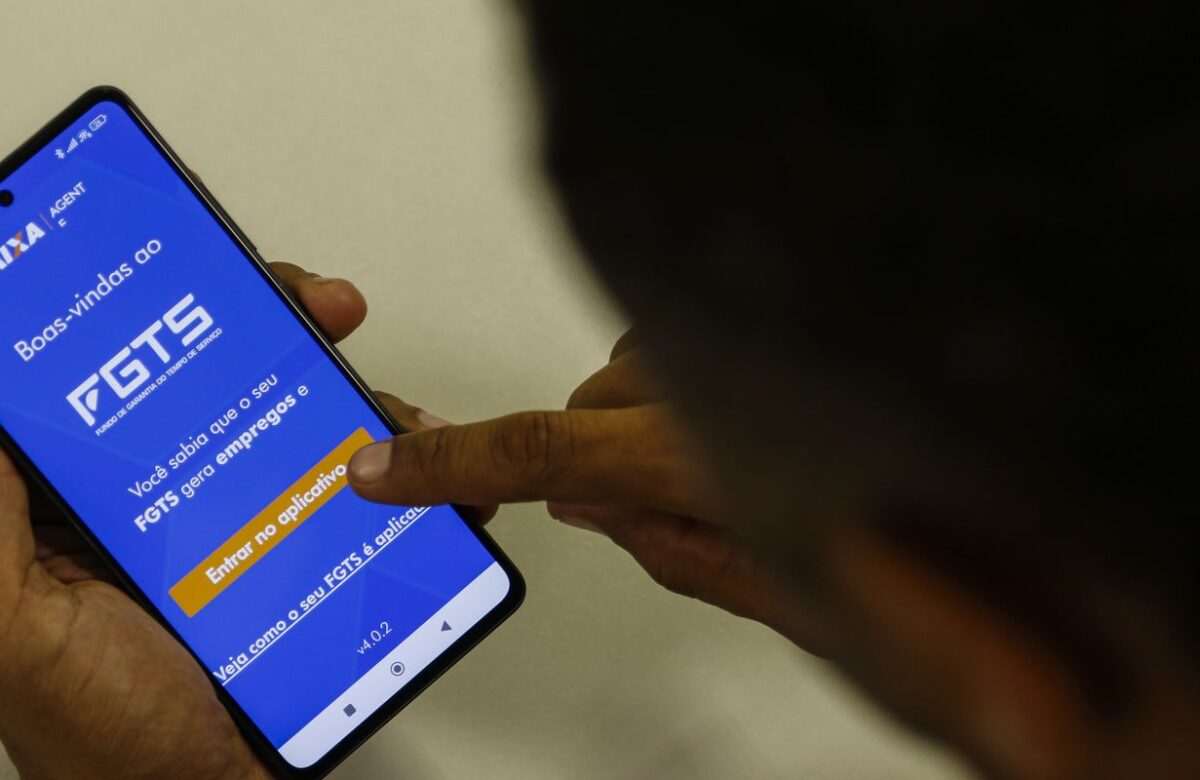 Caixa inicia distribuição de quase R$ 13 bilhões de lucro do FGTS