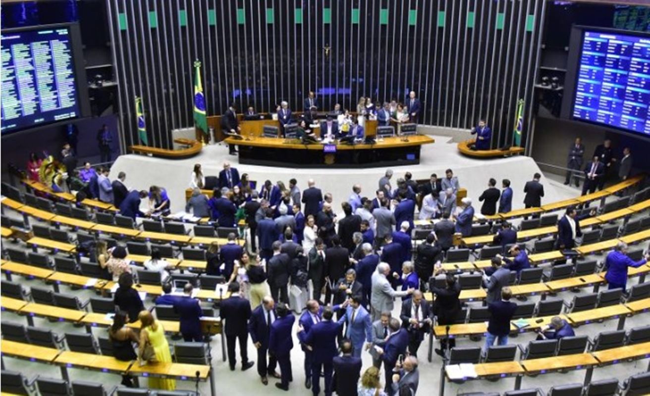 Câmara aprova projeto que torna permanente incentivo ao esporte