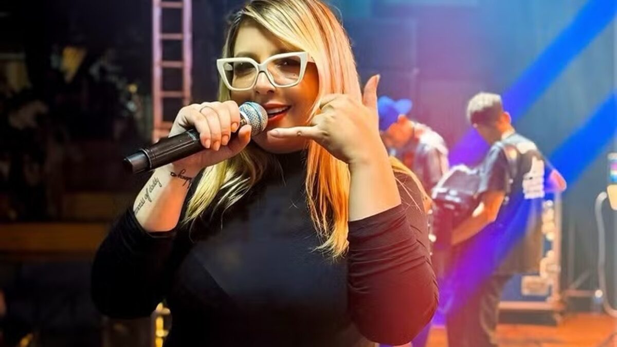 Cover de Marília Mendonça foi processada por Dona Ruth