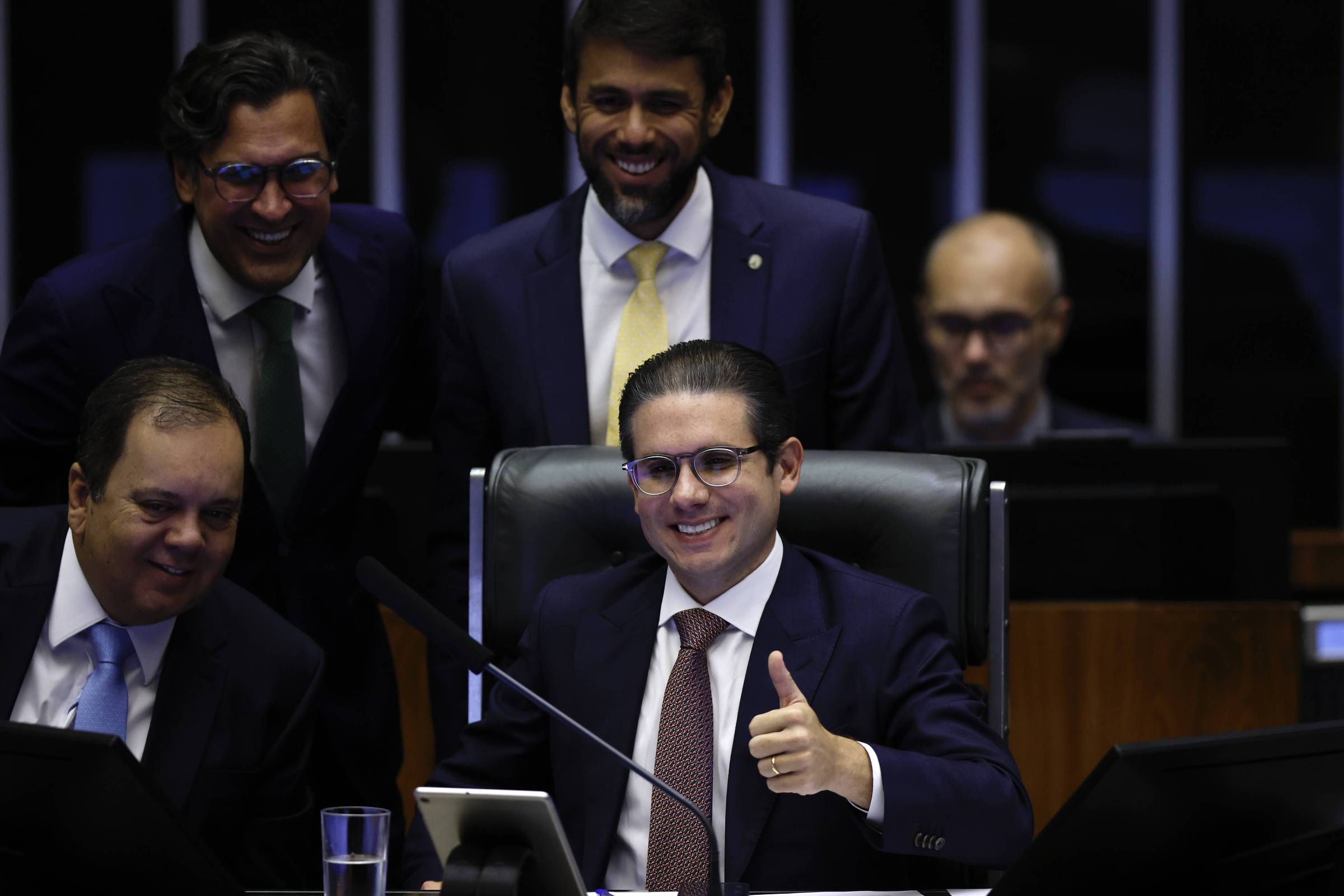Deputados faltam a evento com Lula autorizado por Motta – 04/07/2025 – Painel