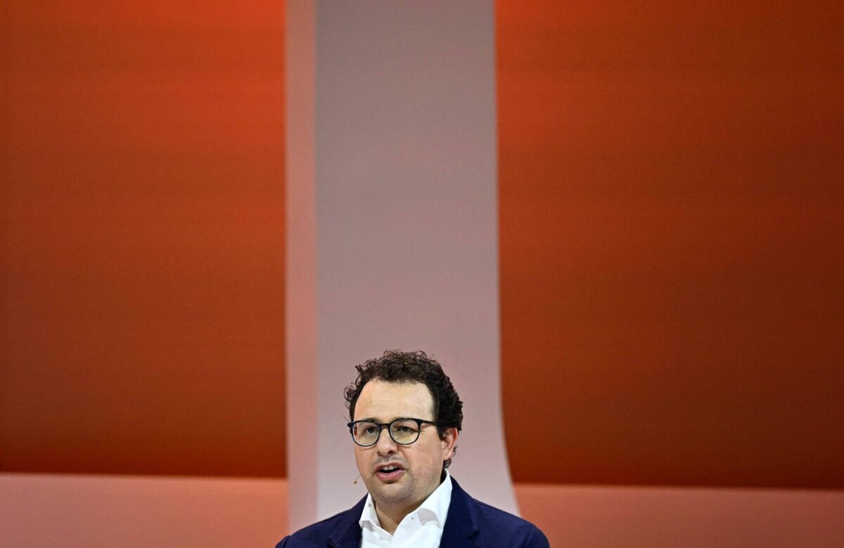 Dario Amodei, fundador e CEO da Anthropic, que é alvo de ação de autores por uso de livros piratas para treinar chatbot