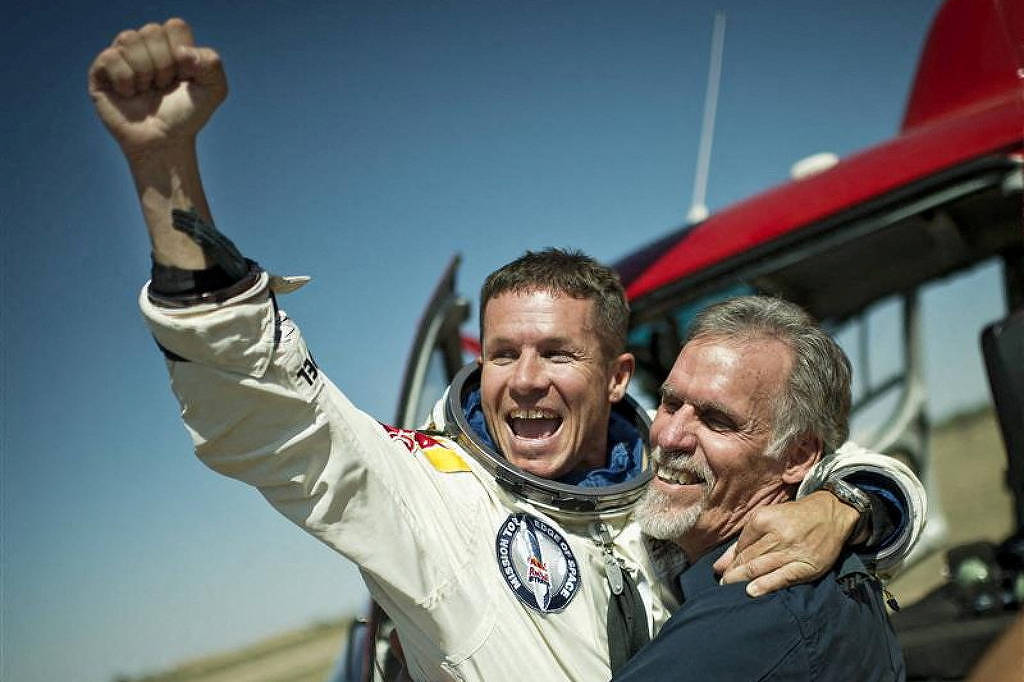 Felix Baumgartner morre aos 56 durante voo de parapente - 21/07/2025 - Esporte