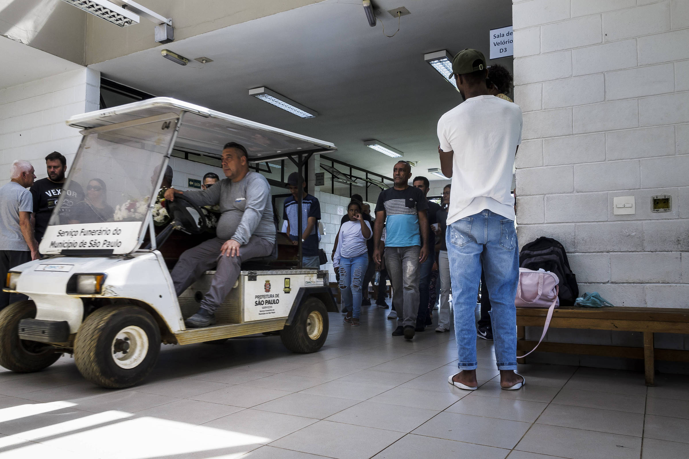 Funerárias tentam conter assédio de agentes aos enlutados – 04/07/2025 – Painel