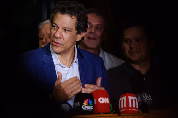 Governo Lula decide brigar no Supremo para reverter a derrubada do IOF