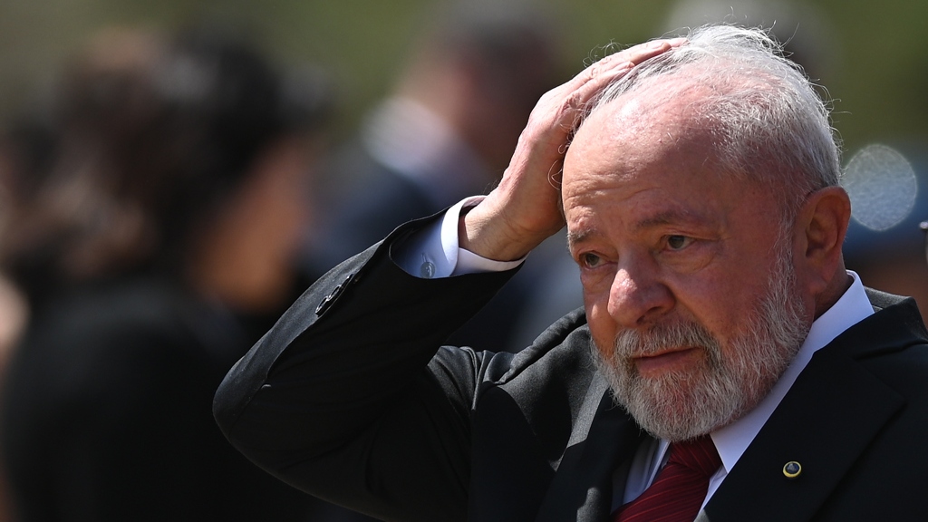 Governo Lula faz do Brasil o pior país no xadrez político de Trump