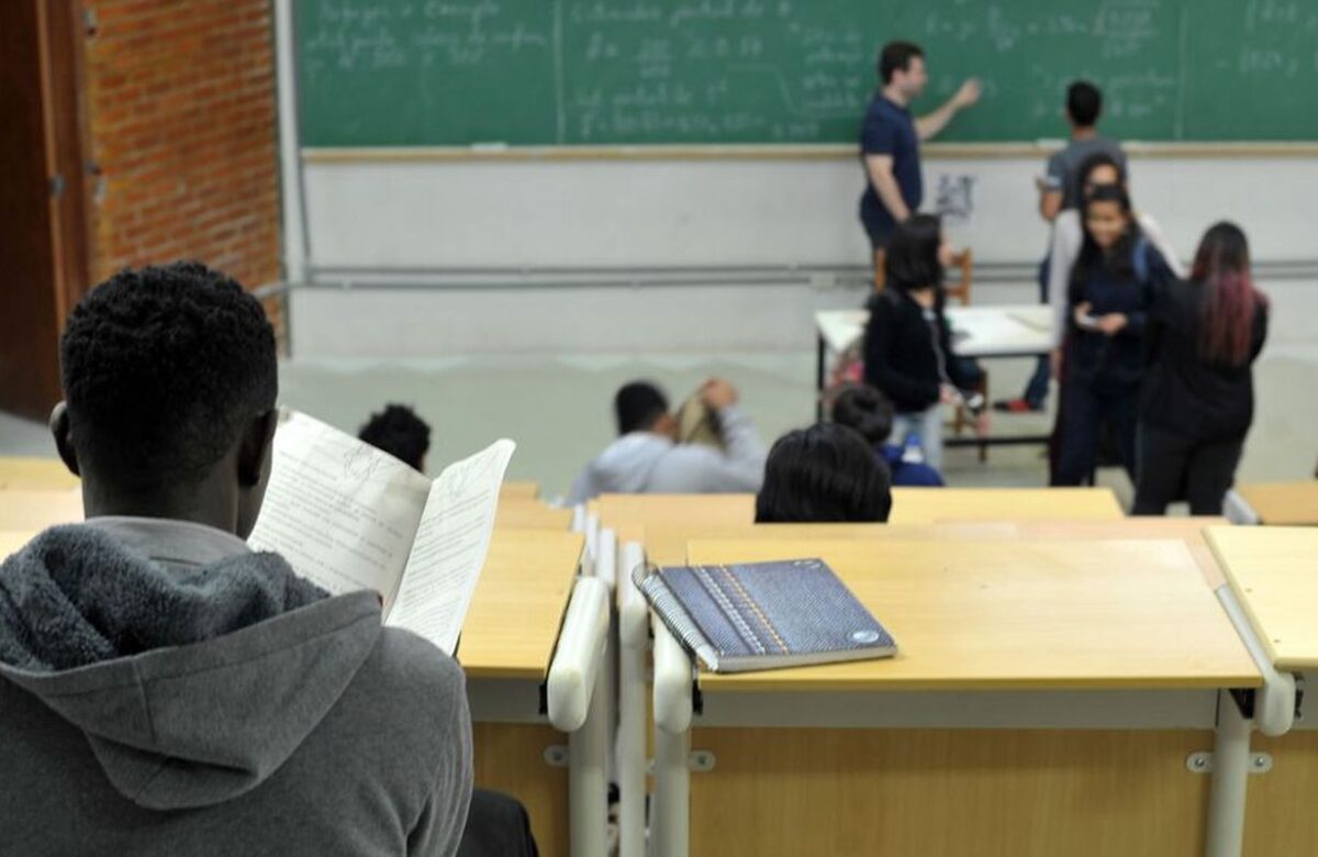 Inscrições do Fies para este semestre começam na segunda-feira