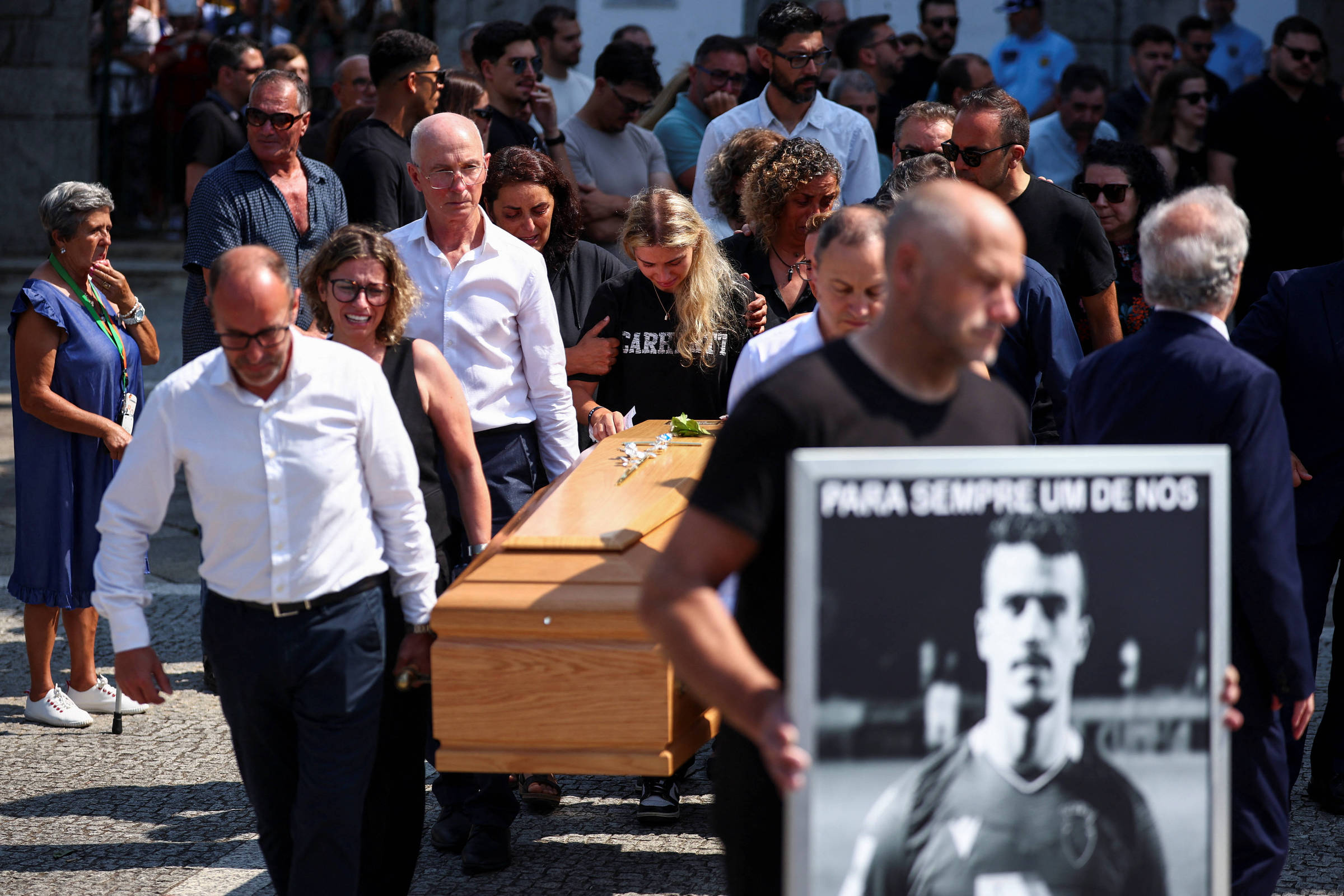Jogadores do Liverpool prestam homenagem a Diogo Jota – 05/07/2025 – Esporte