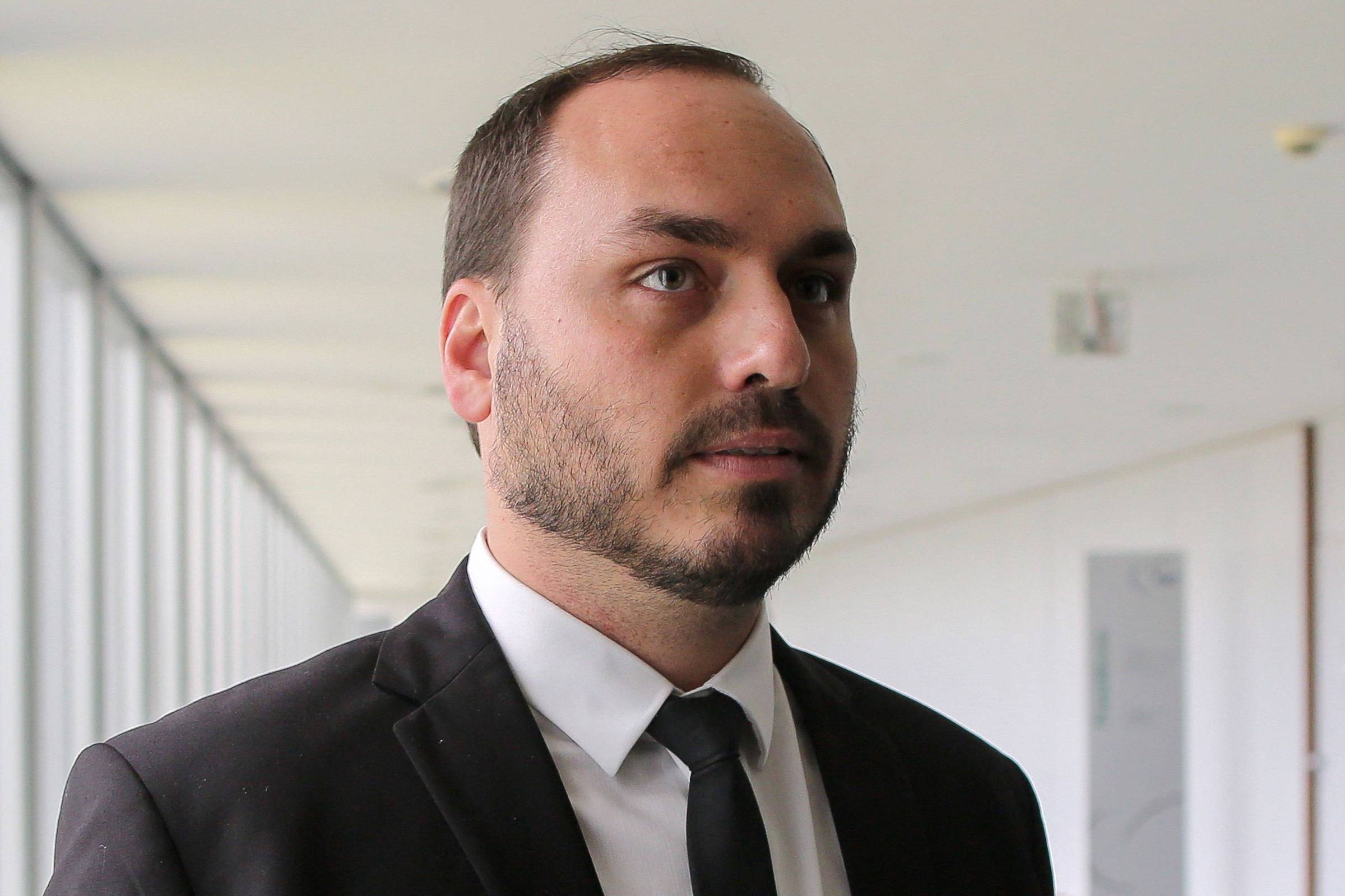Justiça rejeita ação de Gadelha contra Carlos Bolsonaro – 01/07/2025 – Painel