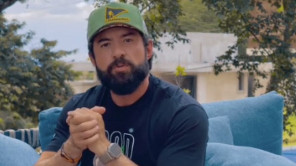 Líder do ‘Legendários’ conta como esposa descobriu traição: ‘fiquei bugado’