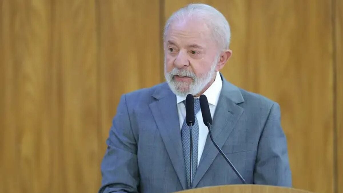 Lula deve se reunir com sobreviventes antes de Congresso