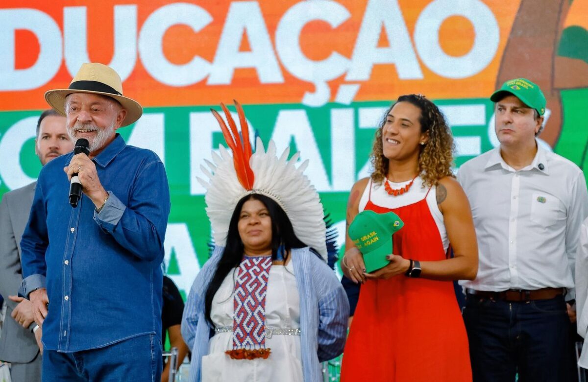 Lula mantém disposição para o diálogo, mas critica recusa de Trump