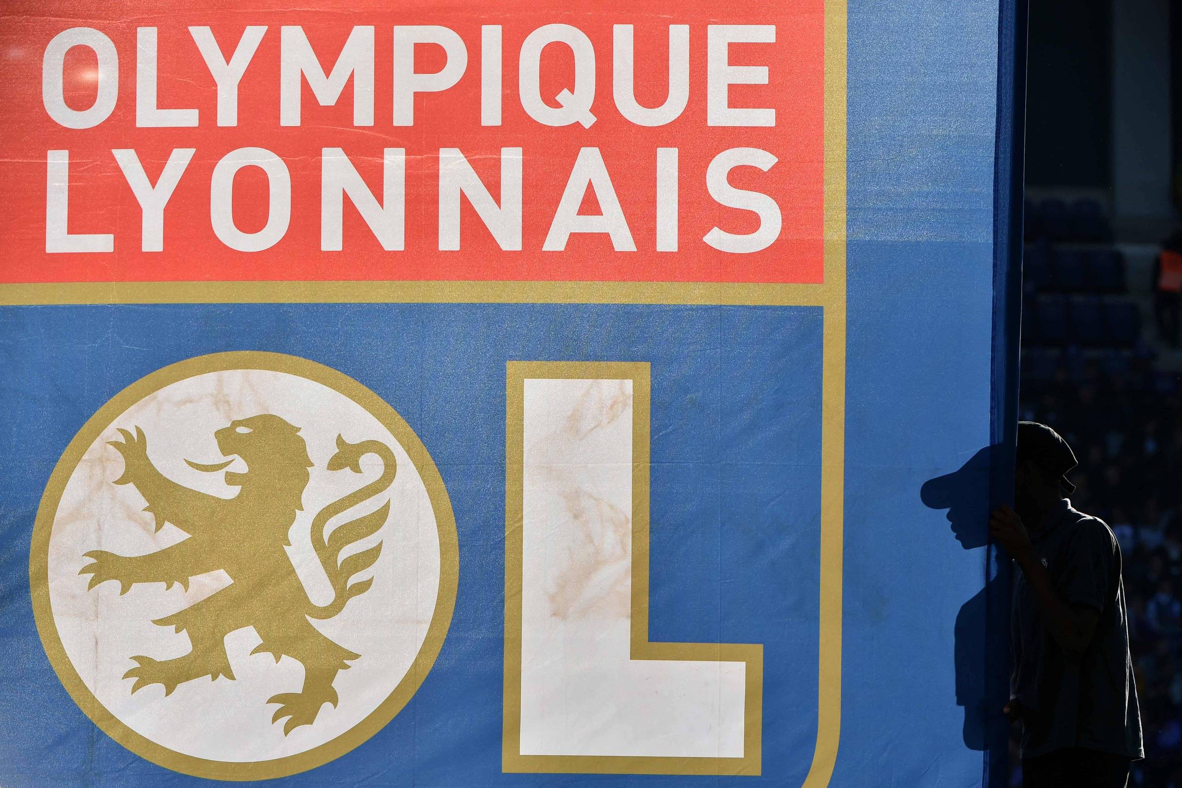 Lyon, de John Textor, mantém vaga na 1ª divisão do Francês – 09/07/2025 – Esporte