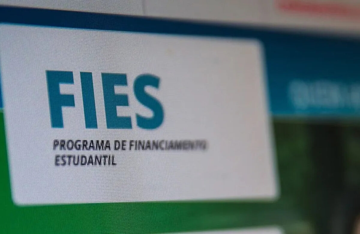 MEC divulga resultado de pré-aprovados no Fies 2025. Confira prazos