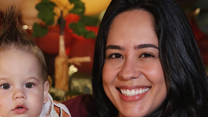 Monyque Costa se derrete em foto inédita com o filho de Virginia e Zé Felipe
