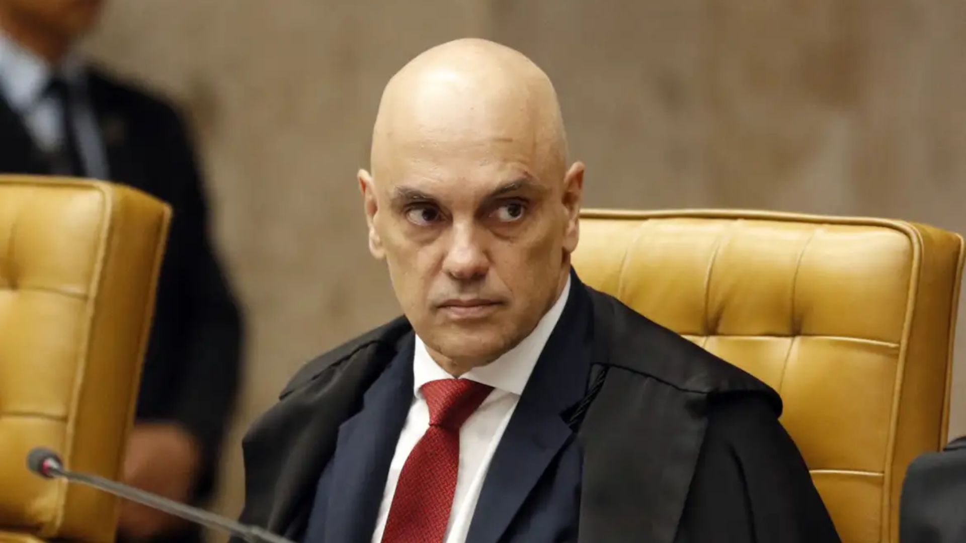 Moraes derruba veto do Congresso ao IOF; veja as reações
