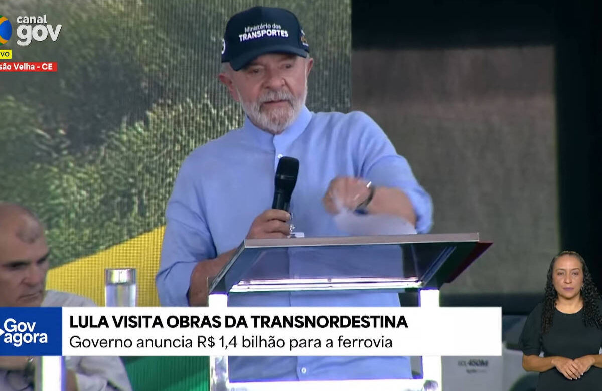'Não vou entregar esse país de volta àquele bando de malucos', diz Lula sobre 2026 - 18/07/2025 - Poder