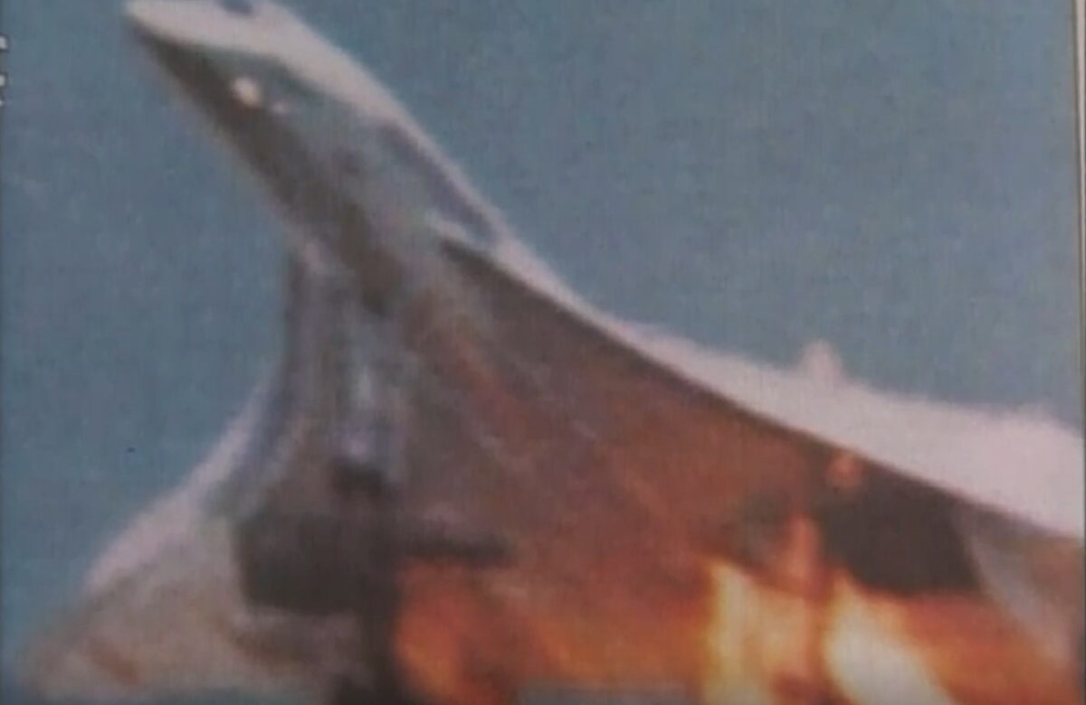 O desastre do Concorde: como uma peça de metal de 43 cm derrubou o lendário avião supersônico e decretou sua aposentadoria | Mundo