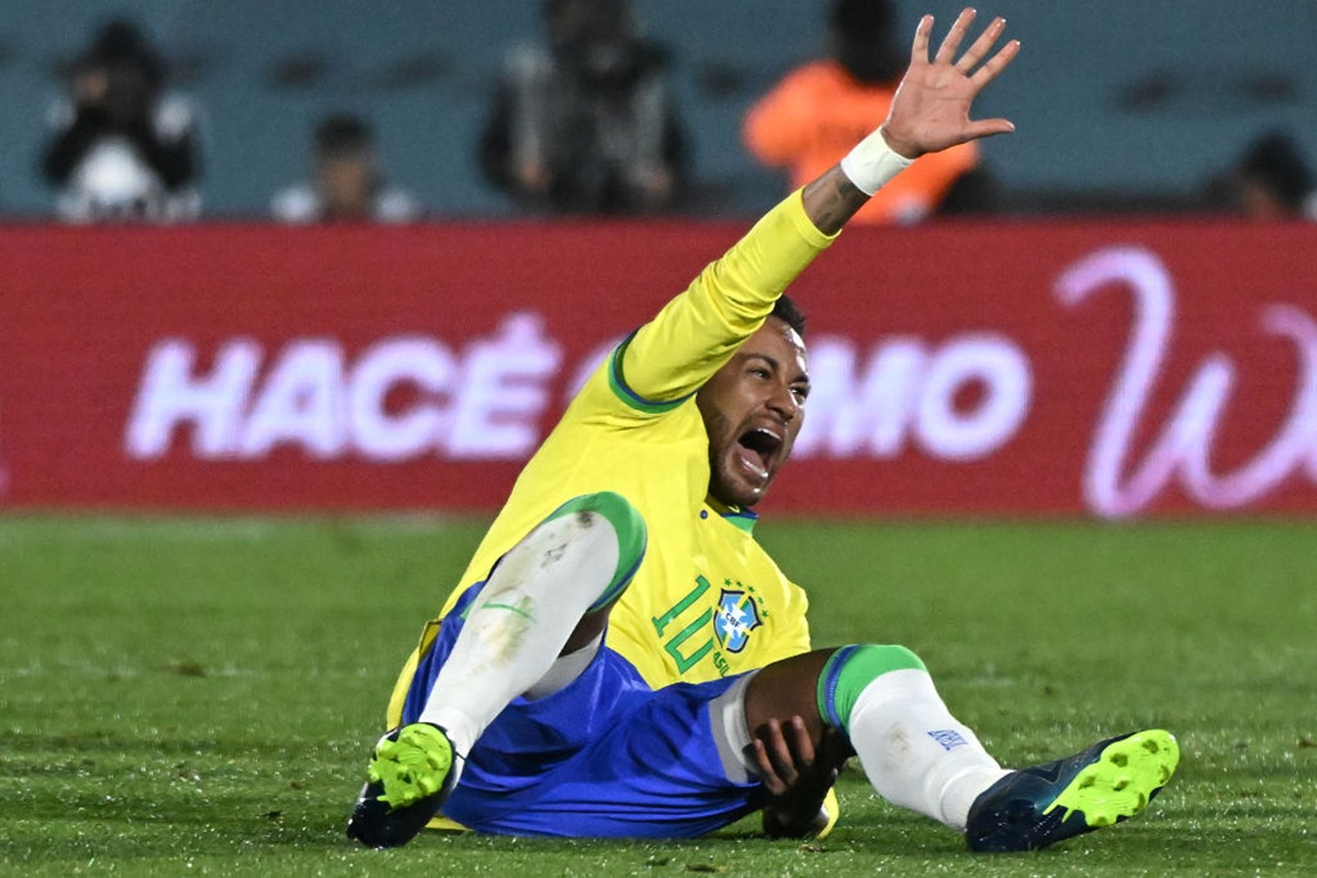 O que é a lesão do LCA, tão comum entre jogadores de futebol