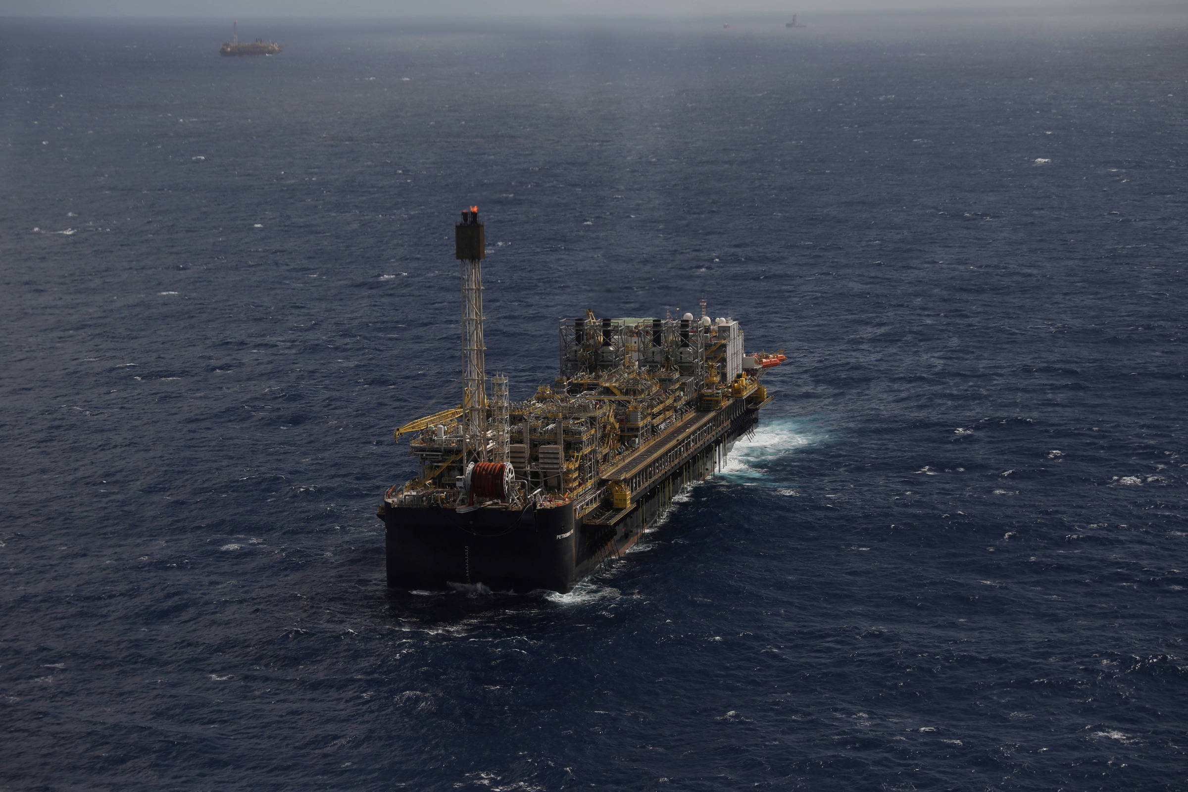 Pré-sal: Ibama segura licença de R$ 196,4 bi da Petrobras – 14/07/2025 – Ambiente