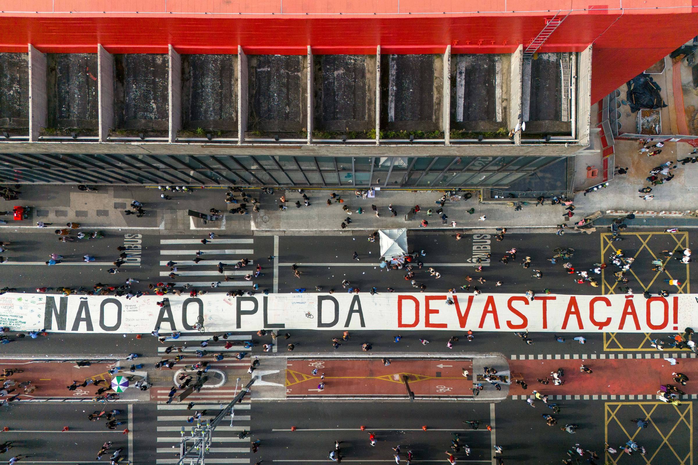 Protesto na av. Paulista pede veto ao PL do licenciamento – 13/07/2025 – Ambiente