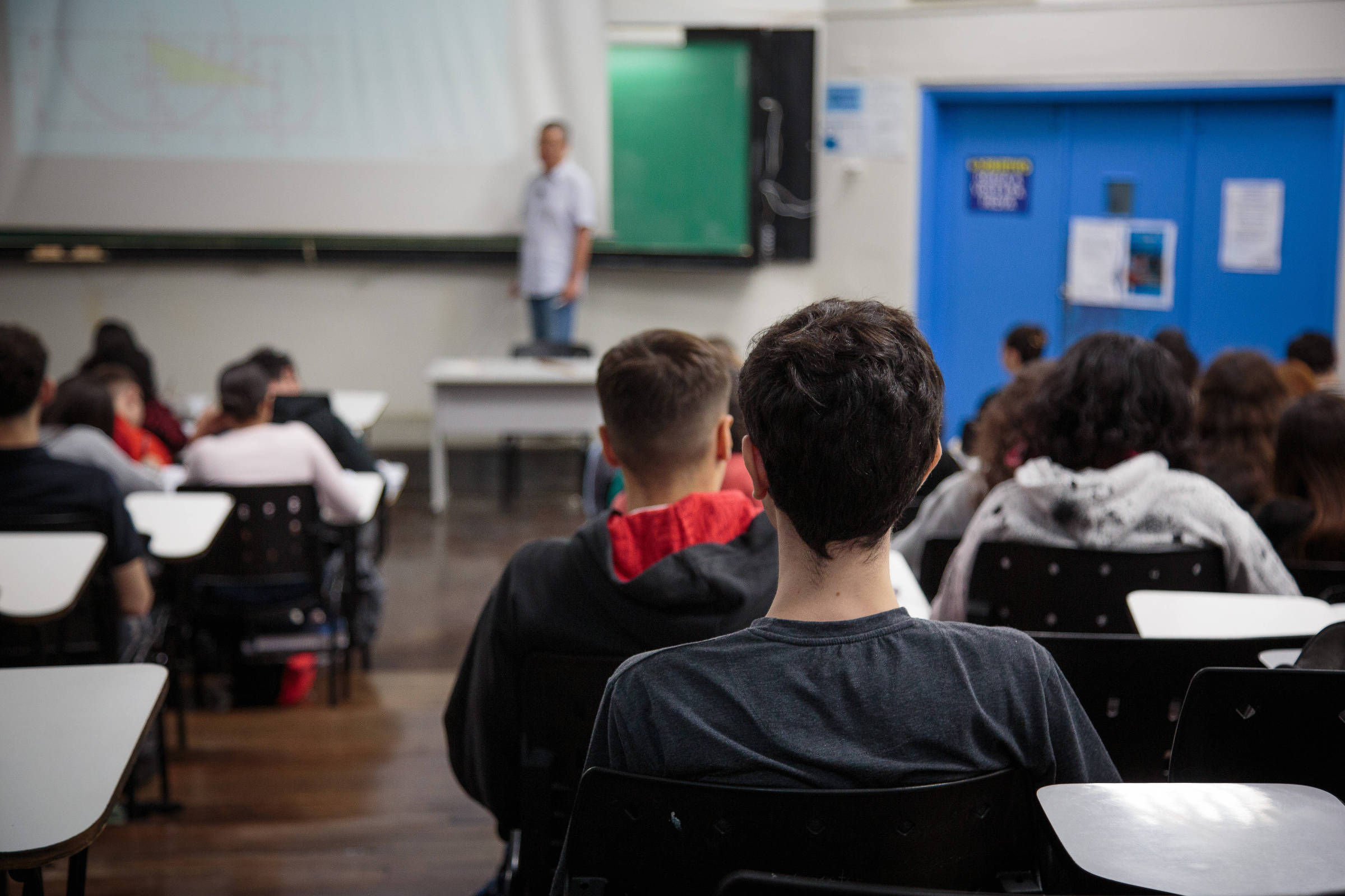 Fies: Nordeste lidera oferta de vagas no segundo semestre – 16/07/2025 – Educação