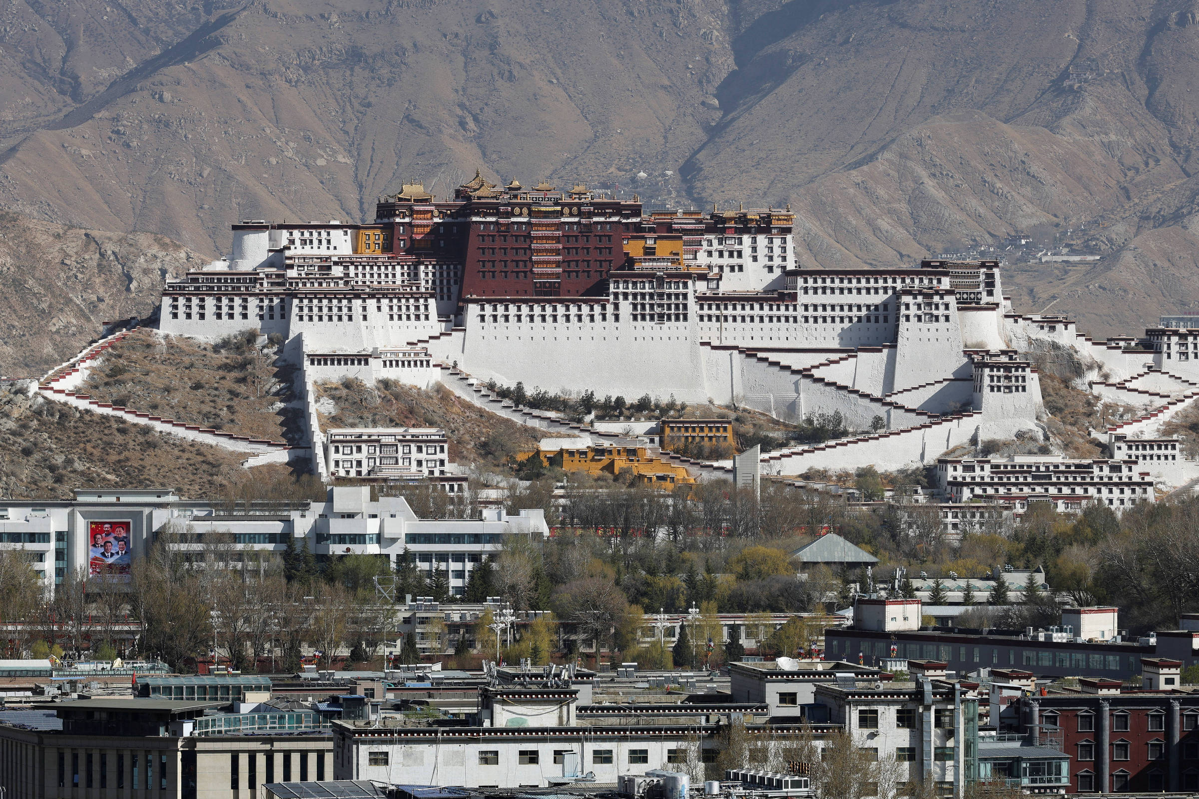 Renascimento no Planalto nevado: Xizang de ontem e hoje – 05/07/2025 – Mundo