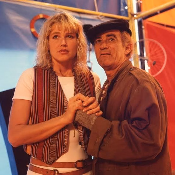 Renato Aragão reage a boatos sobre romance com Xuxa