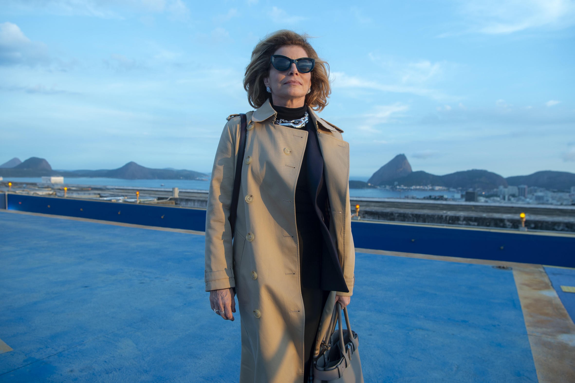 Saiu de moda falar mal do Brasil? Personagem Odete Roitman, de 'Vale Tudo', traz debate à tona