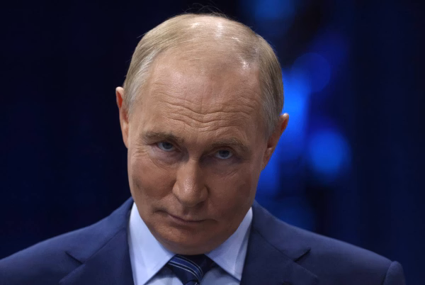 Trump dá de “10 a 12 dias” a Putin para acabar com a guerra na Ucrânia