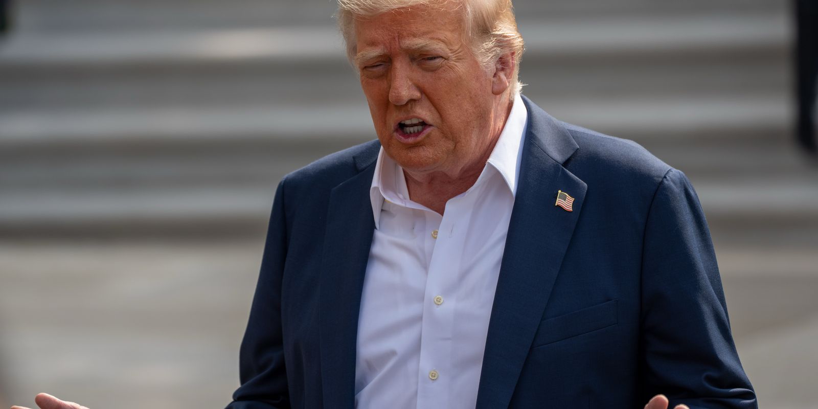 Trump diz que deve falar com Lula, mas “não agora”