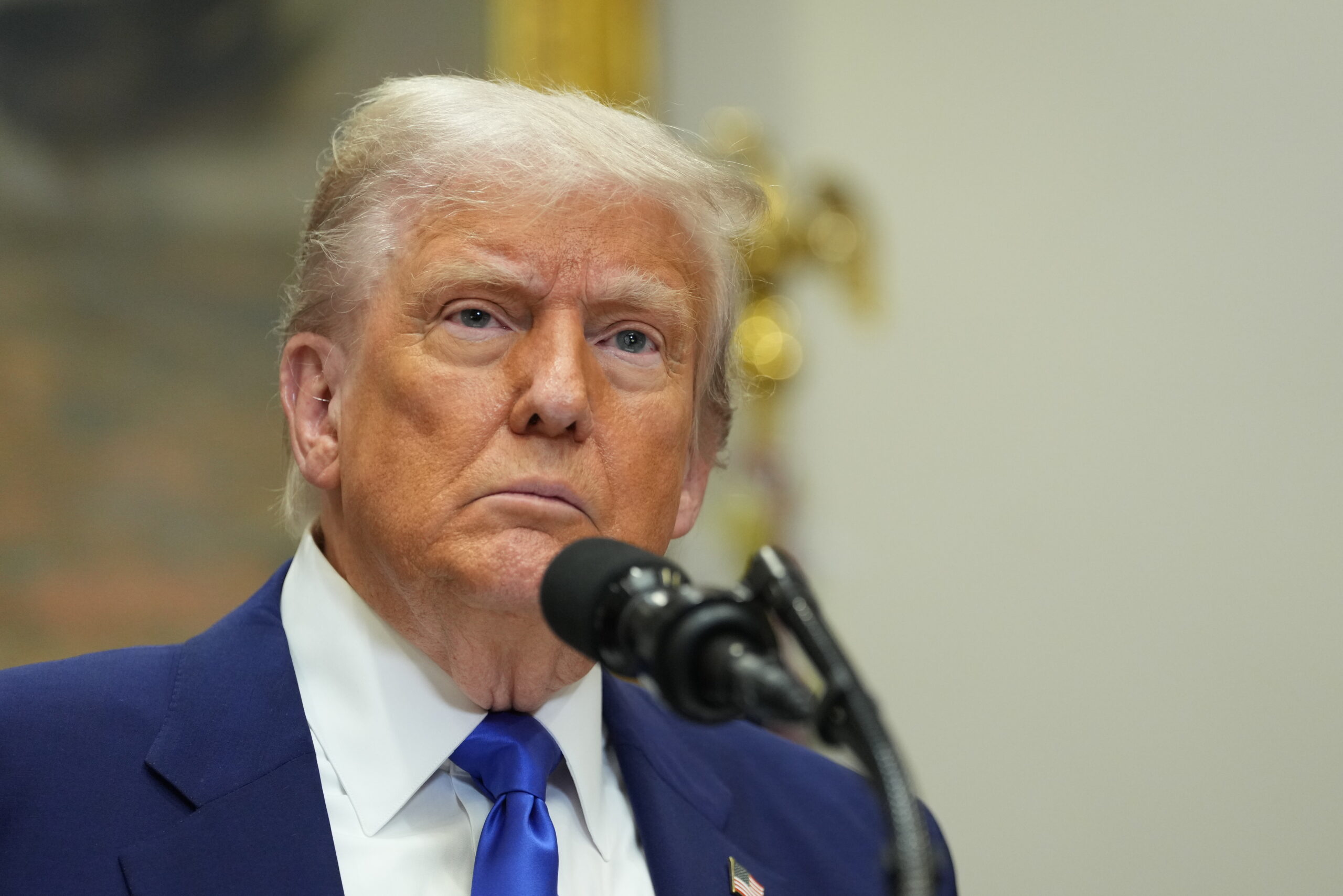 Trump elimina sanções contra a Síria: “Oportunidade de crescer”