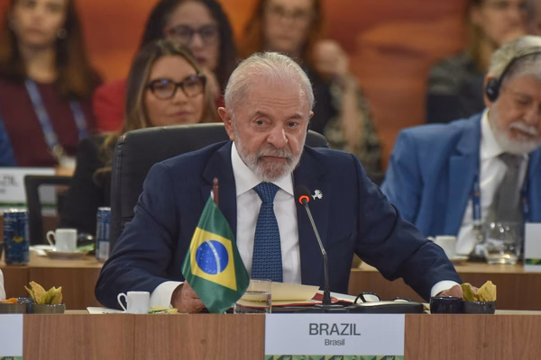 Trump x Brics: entenda ações do presidente dos EUA contra bloco