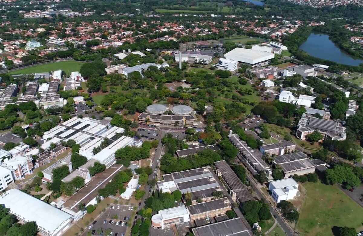Unicamp isenta 9,4 mil de pagar taxa do vestibular 2026; veja como consultar